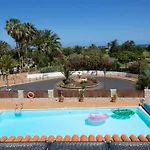 Βίλα Villa Vergel With Large Private Pool Jacuzzi Bbq In Frontline Caleta De Fuste Golf By Amazzzing Travel *