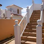 Βίλα Villa Vergel With Large Private Pool Jacuzzi Bbq In Frontline Caleta De Fuste Golf By Amazzzing Travel *