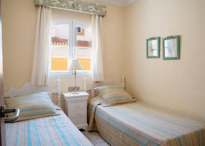 빌라 Villa Vergel With Large Private Pool Jacuzzi Bbq In Frontline Caleta De Fuste Golf By Amazzzing Travel La Guirra