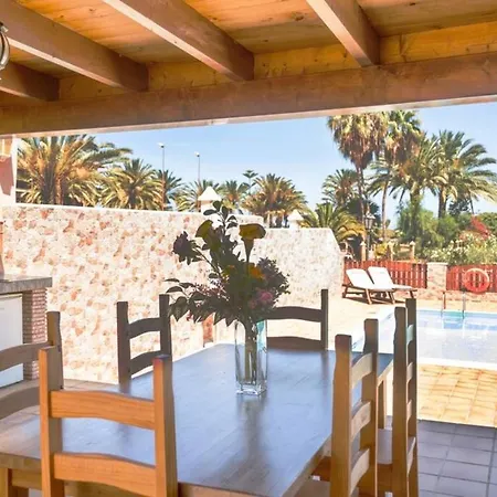 Vergel With Huge Private Pool, Jacuzzi, Sauna & Bbq By Amazzzing Travel * Калета-де-Фусте