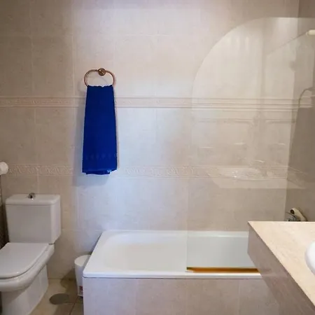 Vergel With Huge Private Pool, Jacuzzi, Bbq By Amazzzing Travel